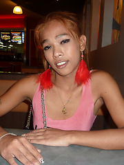 Amateur thai ladyboy Meenee